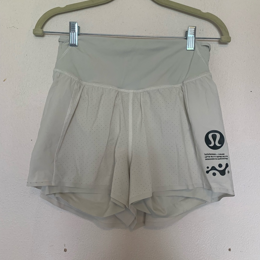 lululemon athletica Women's cream Athletic Shorts